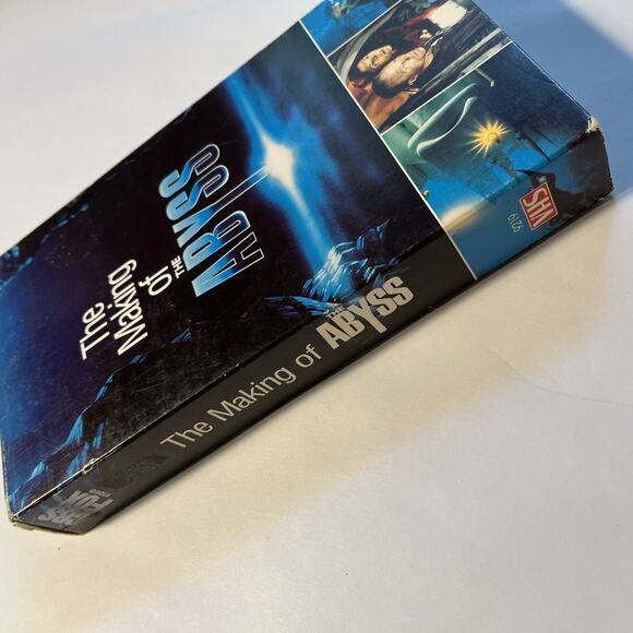 The Making Of The Abyss VHS Tape Promo James Cameron Rare HTF Behind the Scenes - Picture 2 of 5